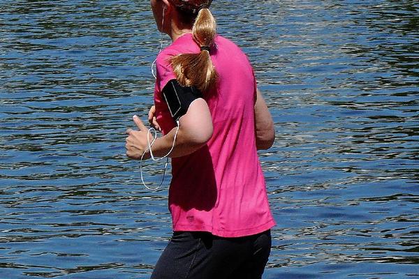 Stili di vita e rischio oncologico: linee guida OMS su circonferenza vita e attività fisica